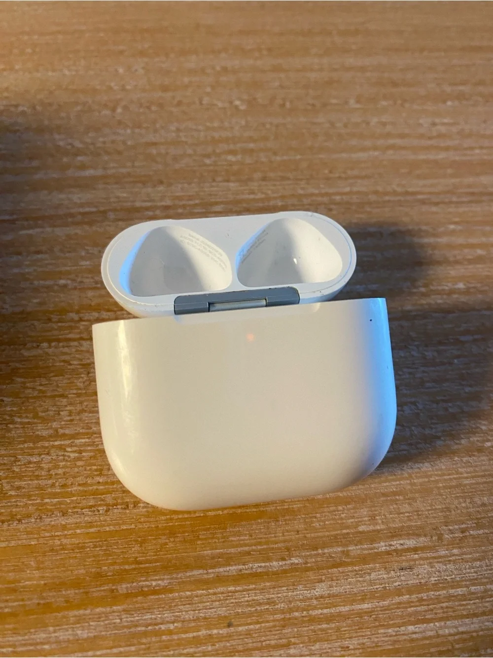 Apple Airpods 4 Charging Case A3056